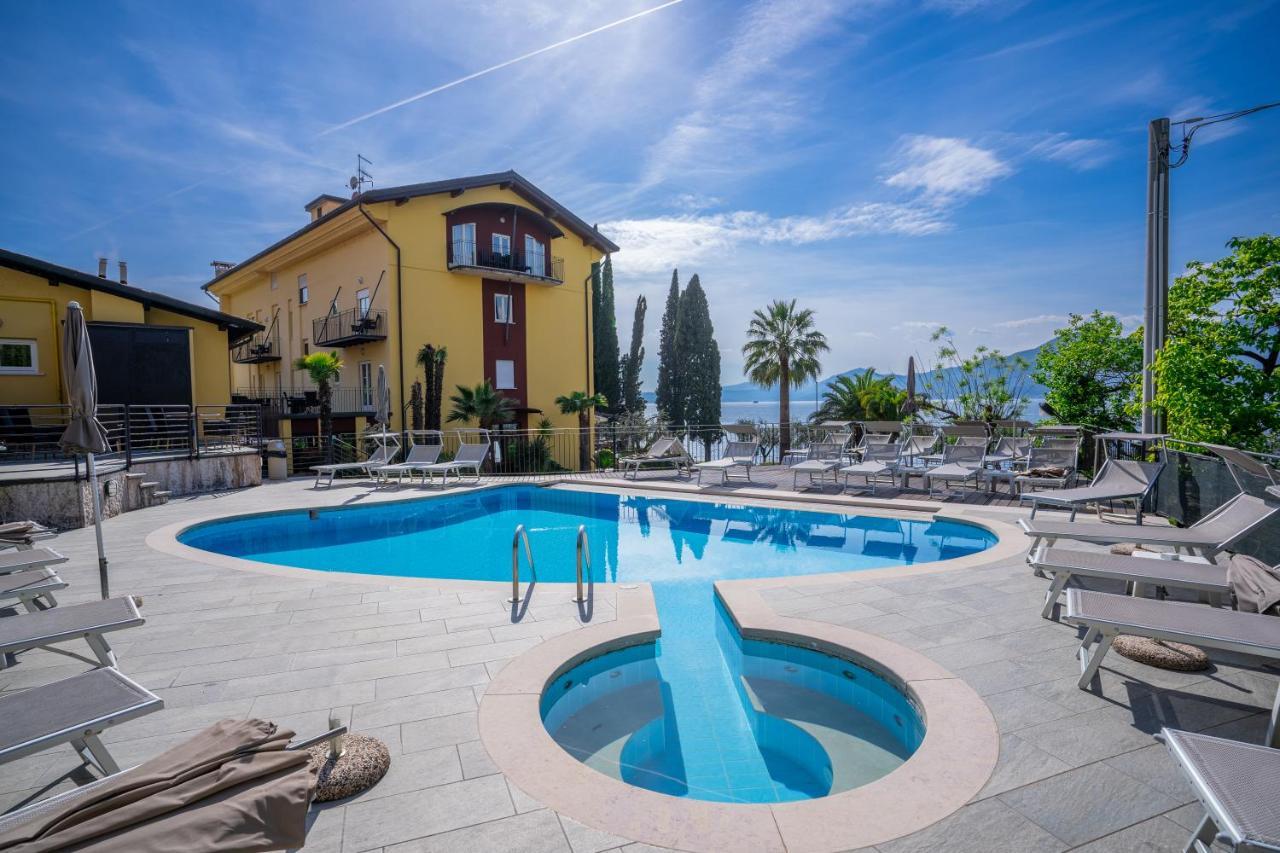 Hotel Galvani Torri Del Benaco Exteriér fotografie