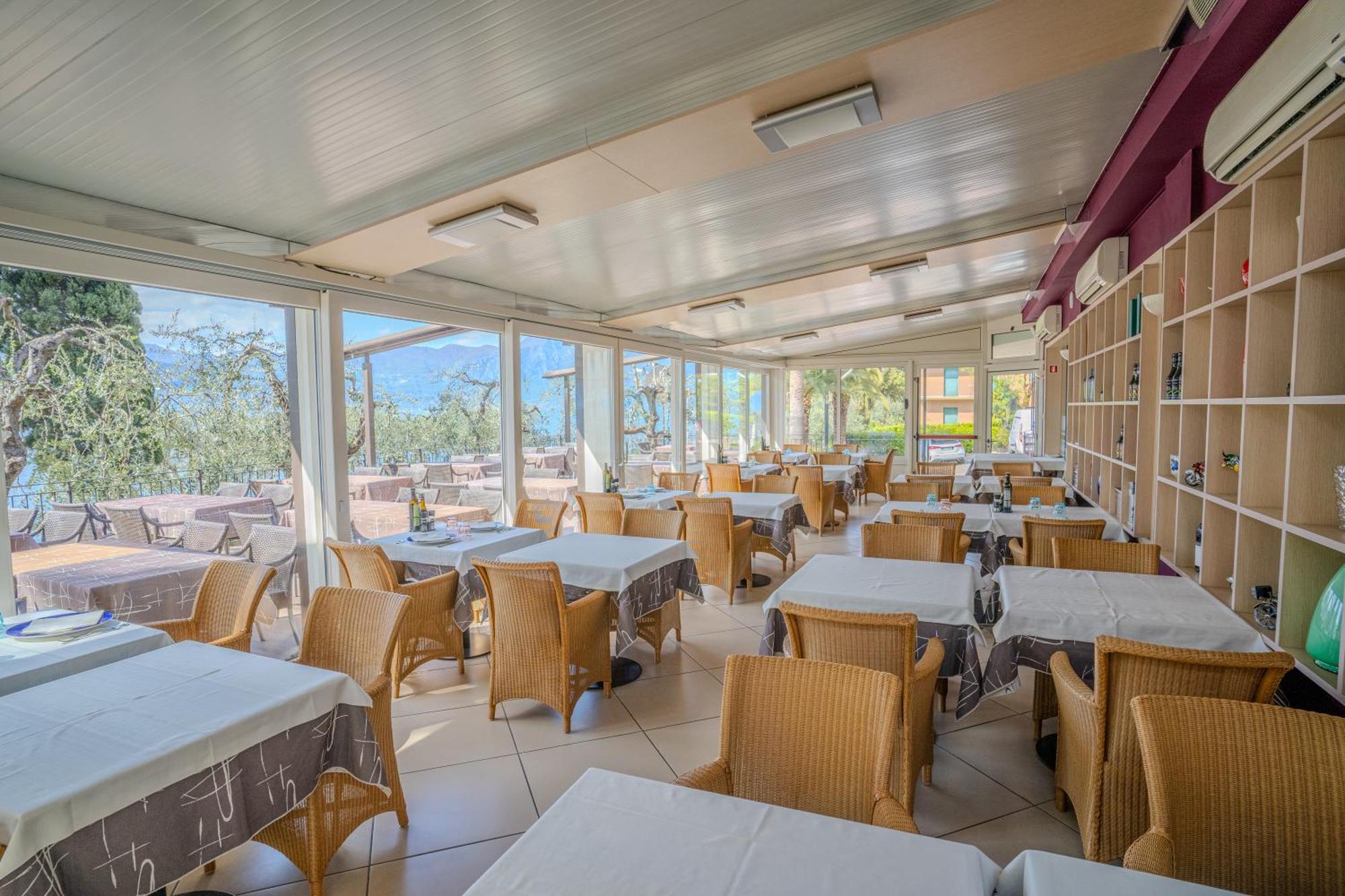Hotel Galvani Torri Del Benaco Exteriér fotografie
