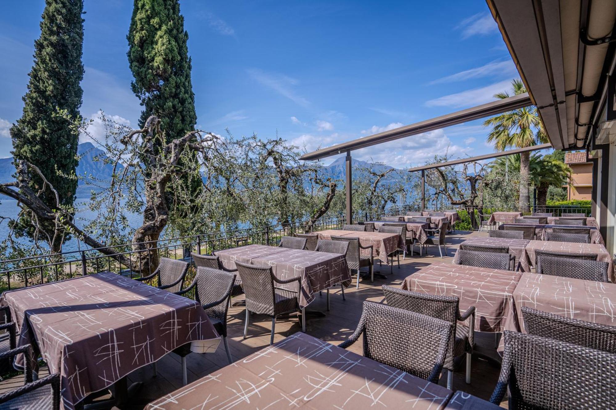 Hotel Galvani Torri Del Benaco Exteriér fotografie